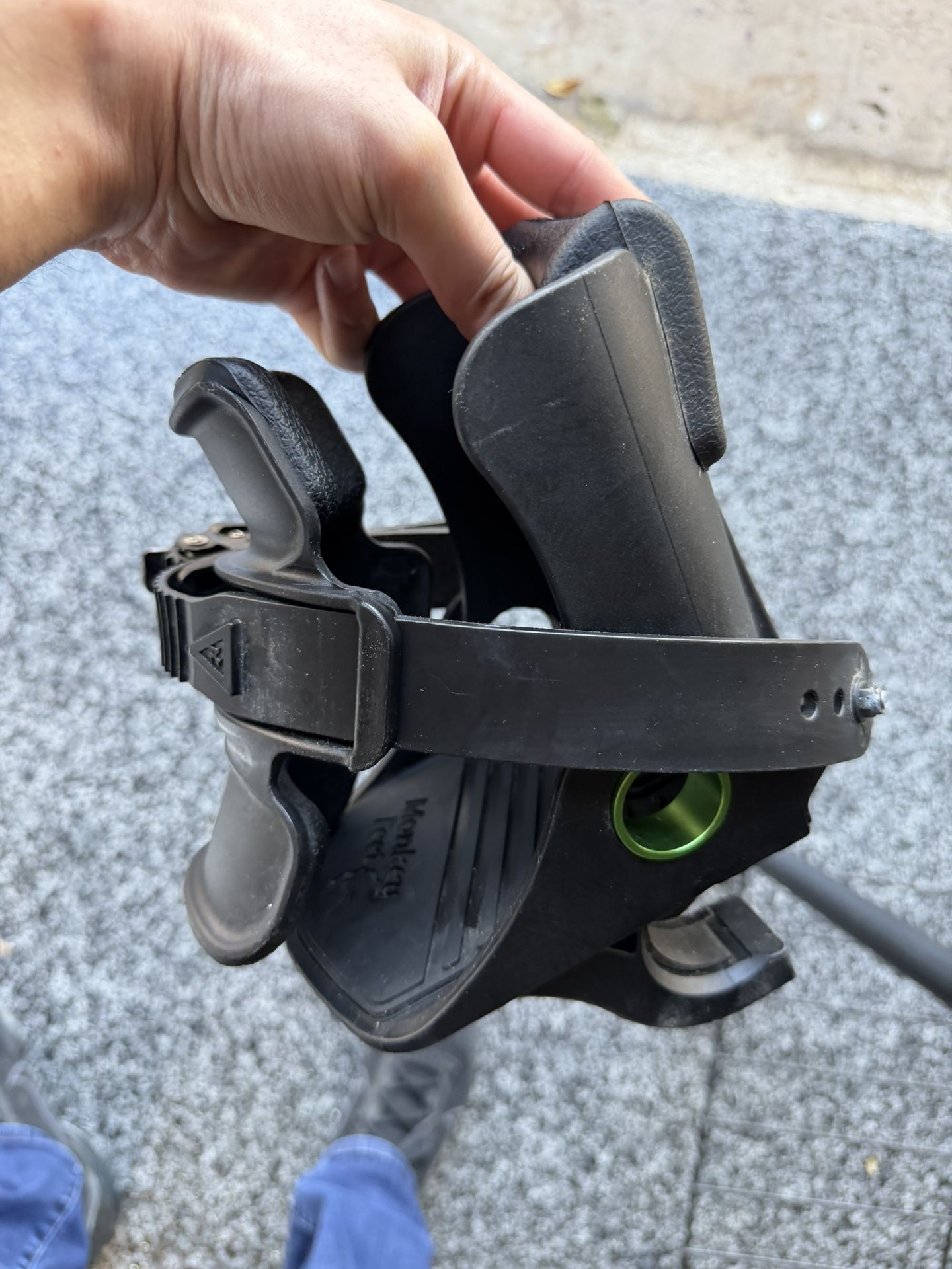 Monkey Feet Leg Exercise Equipment