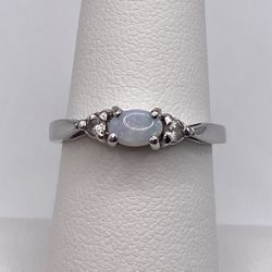 Avon 925 Opal Ring 