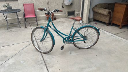 Critical Cycles Beaumont 7-Speed Commuter Bike -