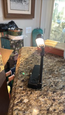 Standing Booklight