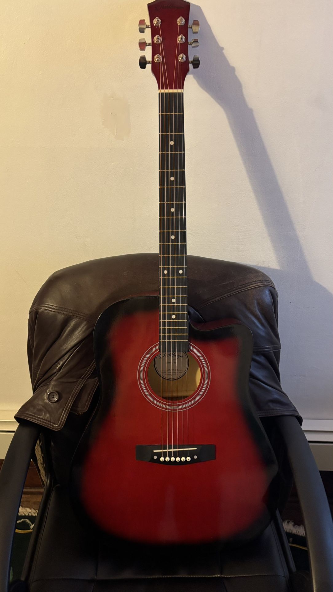 Ashthorpe Guitar