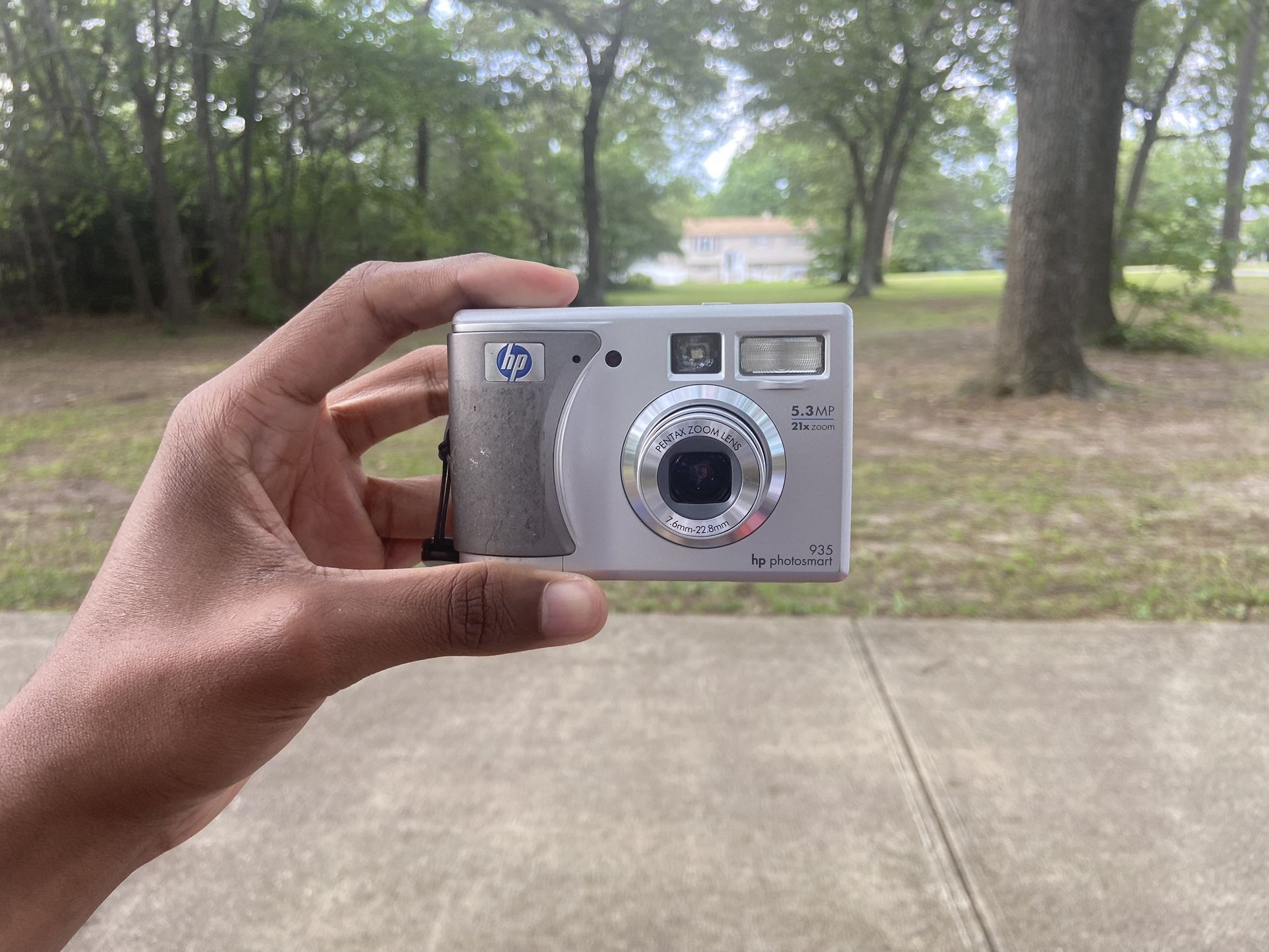 Silver HP Photosmart Camera 935 Zoom 21X 5.3 MP Digital Camera Tested