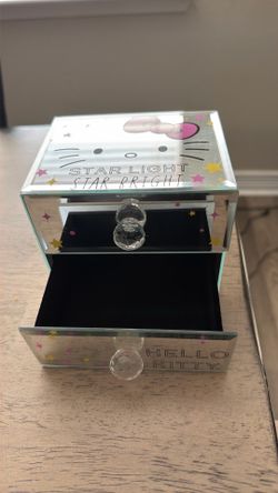 Hello Kitty Mirror Jewelry Box