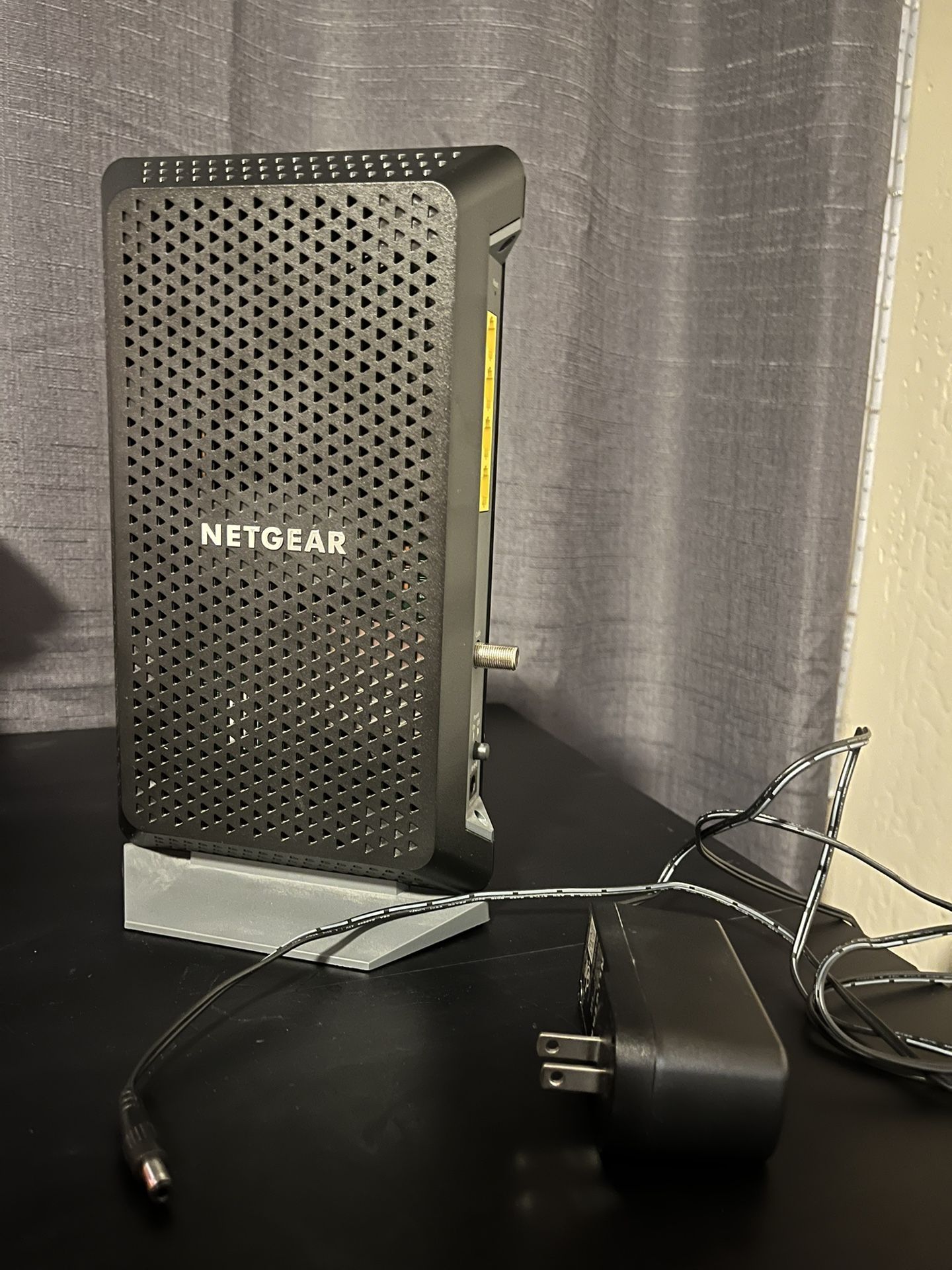 NETGEAR Nighthawk CM1200 Cable Modem