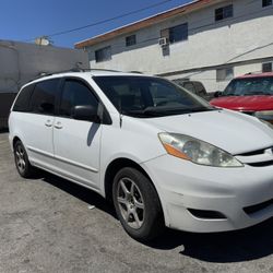 2006 Toyota Sienna