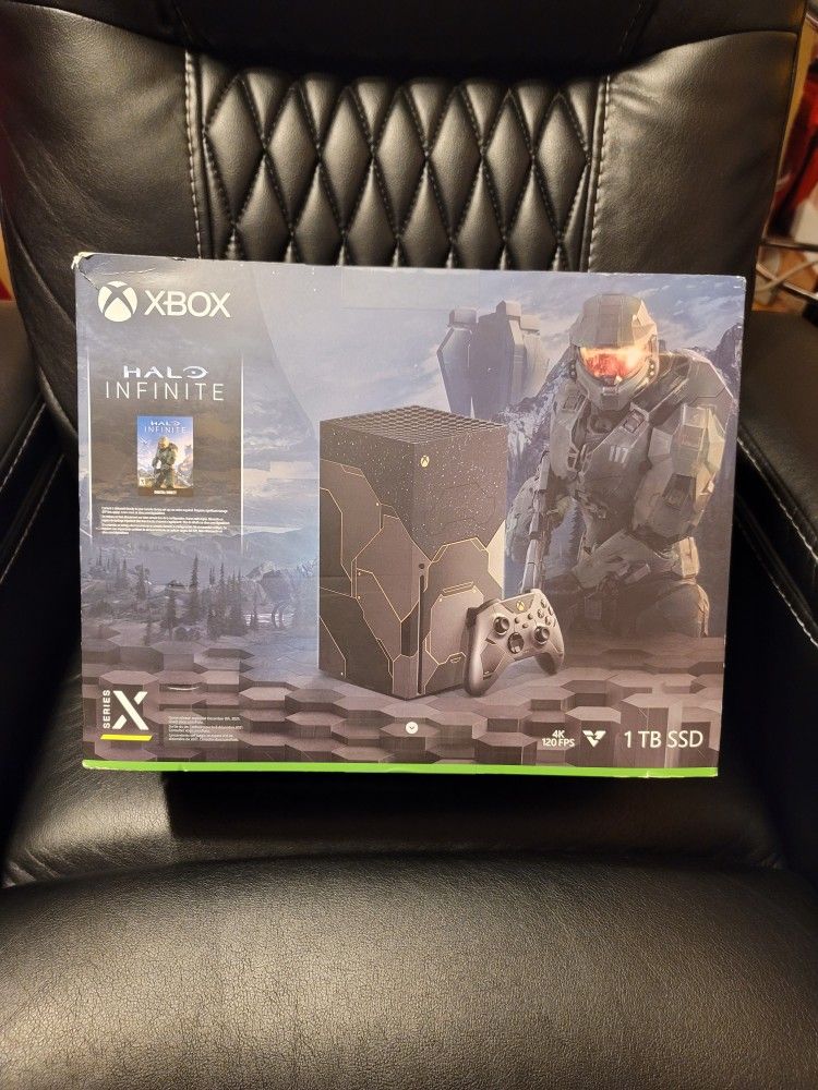 Xbox Series X Infinite Halo Edition