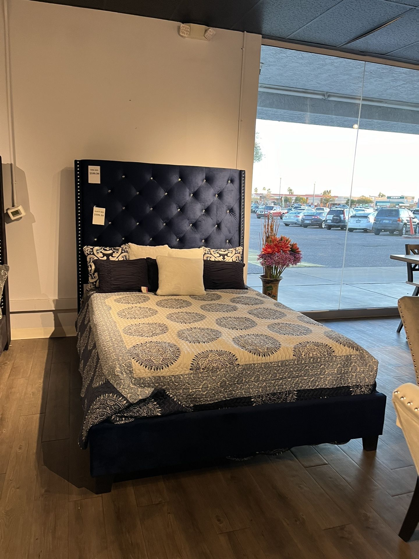 Queen Bed