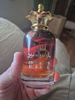 Emperor's Elegance Fragrance Bottle