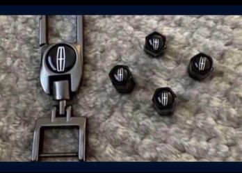 Lincoln accessories set