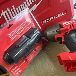 Milwaukee M18 FUEL 18V Lithium-Ion Brushless Cordless 1/2 in. Impact Wrench with Friction Ring  with protective cover    Willing to trade for Milwauke