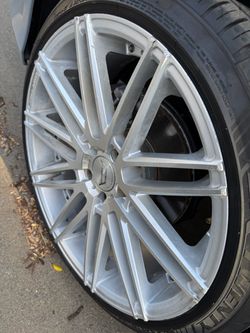 20” wheel & tires
