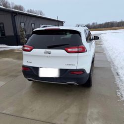 2017 Jeep Cherokee