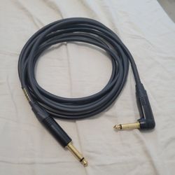 Mogami Guitar Cable