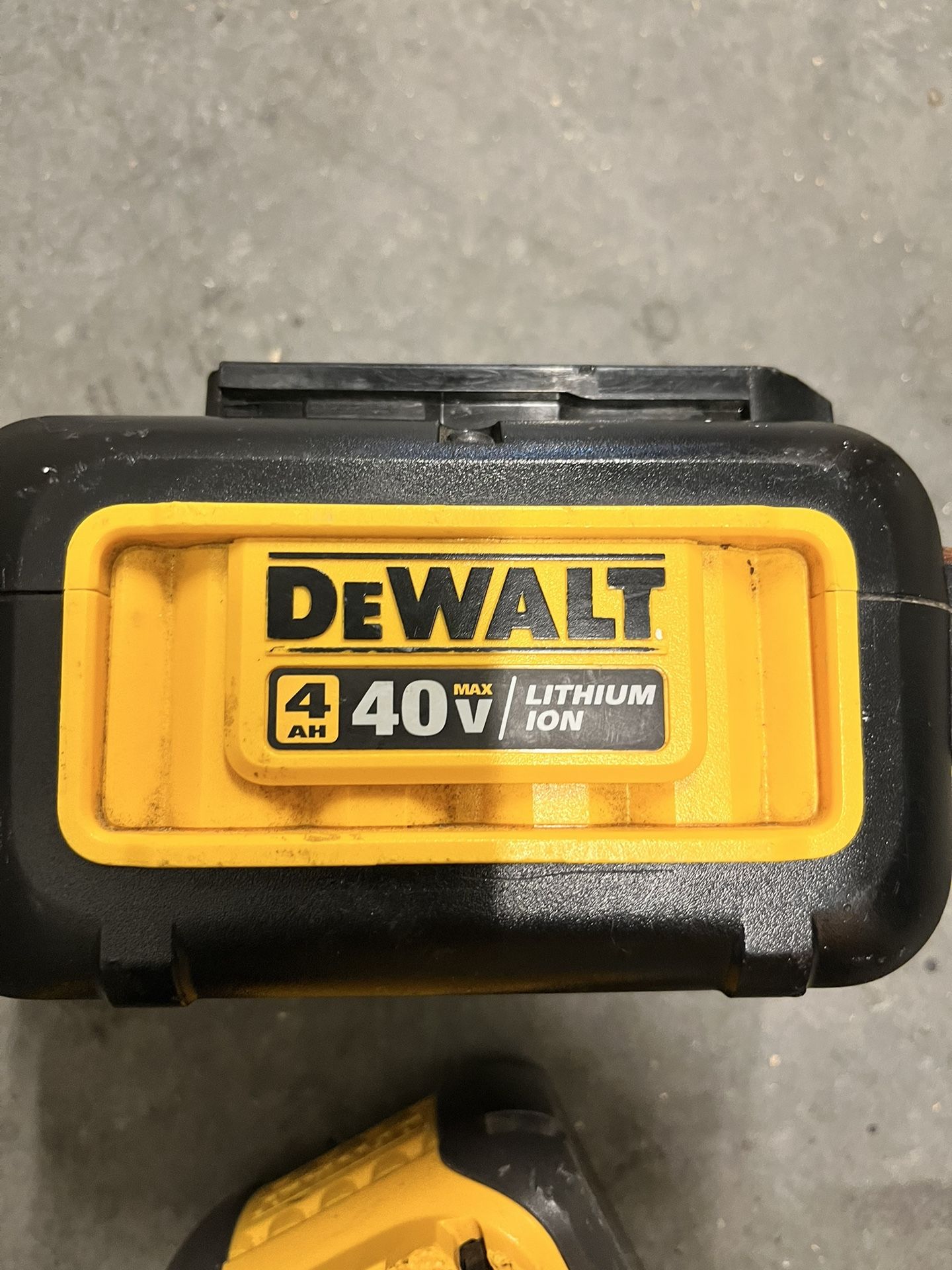 40v Dewalt Battery For Chainsaw/ Carpet Fan/ Compound Miter Saw/Leaf Blower