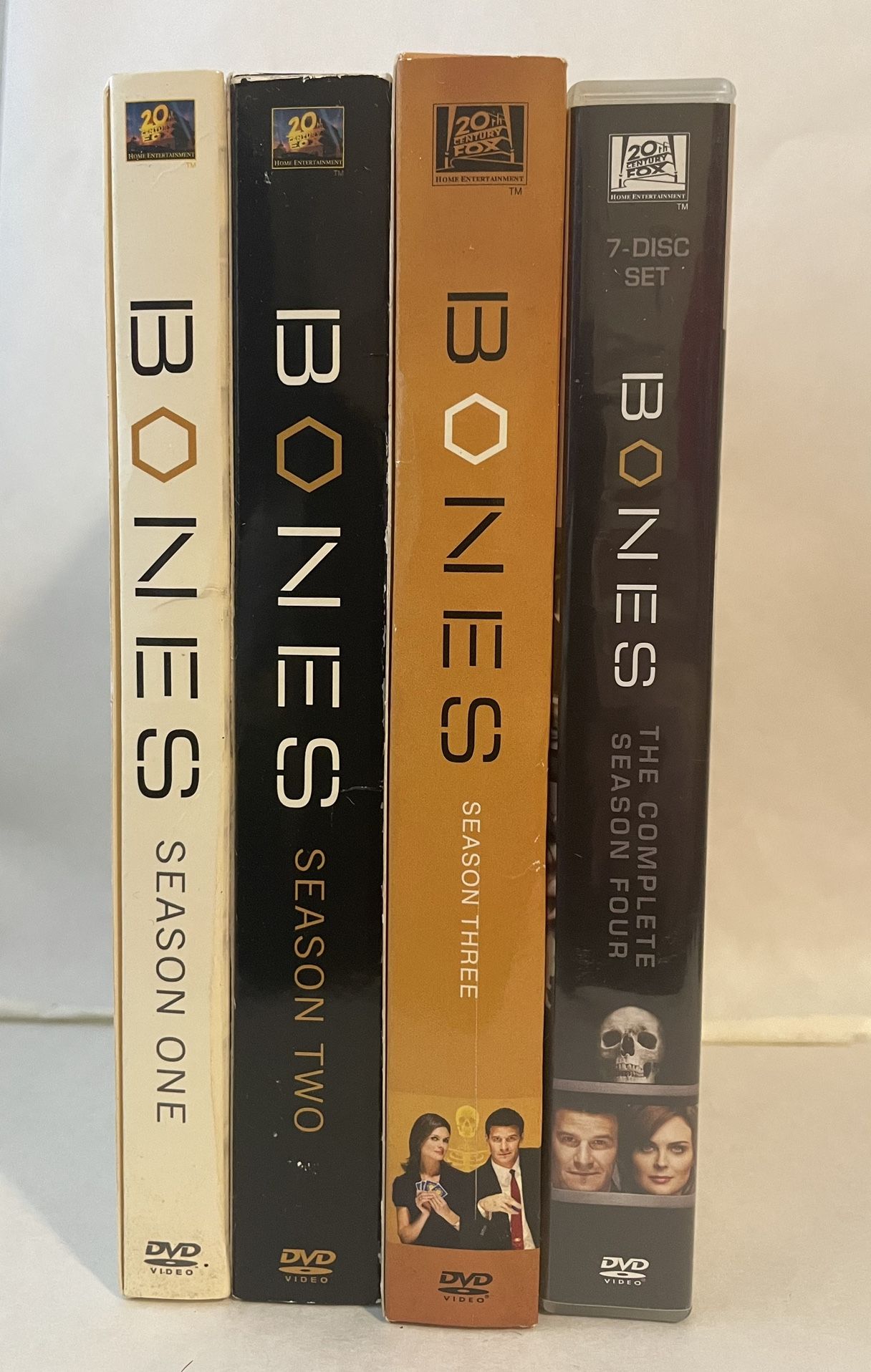 Bones seasons 1-4