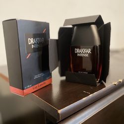 DRAKKAR INTENSE Guy Laroche