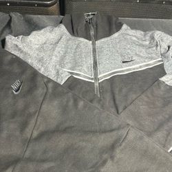 Men’s XL Tech  Jacket & Pants $40