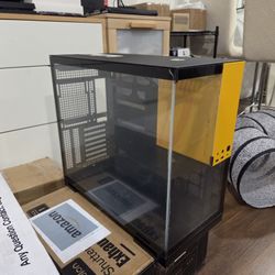 New M5 Tempered Glass Mid Tower