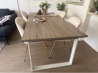 ** FIRE SALE** dining table with chairs - Scandinavian Designs store