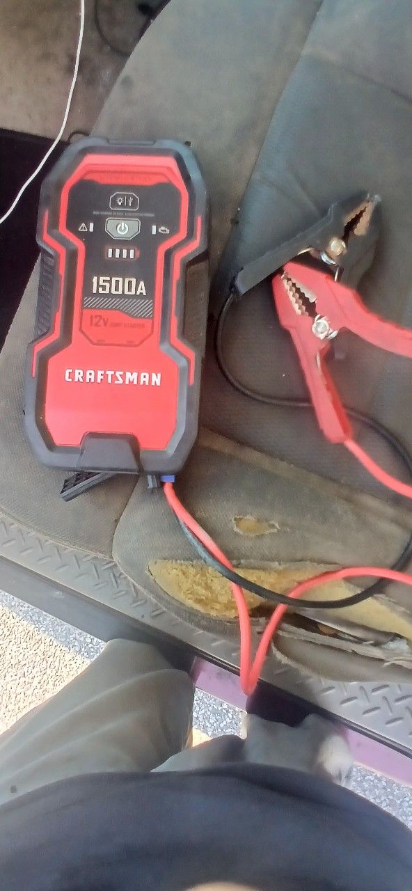 Craftsman 1500 AMP 12v Jump Starter 