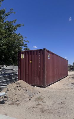 40ft And 20ft Used Shipping Container Available In Burbank