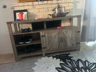 Tv stand
