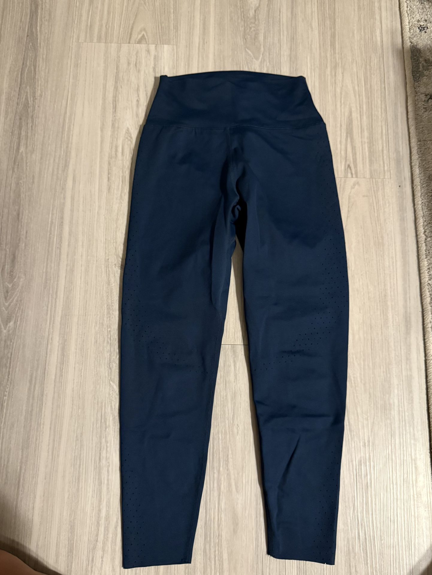 Buffbunny Allure Teal Blue High Waisted Perforated Crop Leggings Size XS