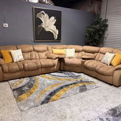 Very Large Lane Furniture Reclining Sectional Couch With Center Chair Massage 