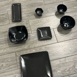 The One Black Plates