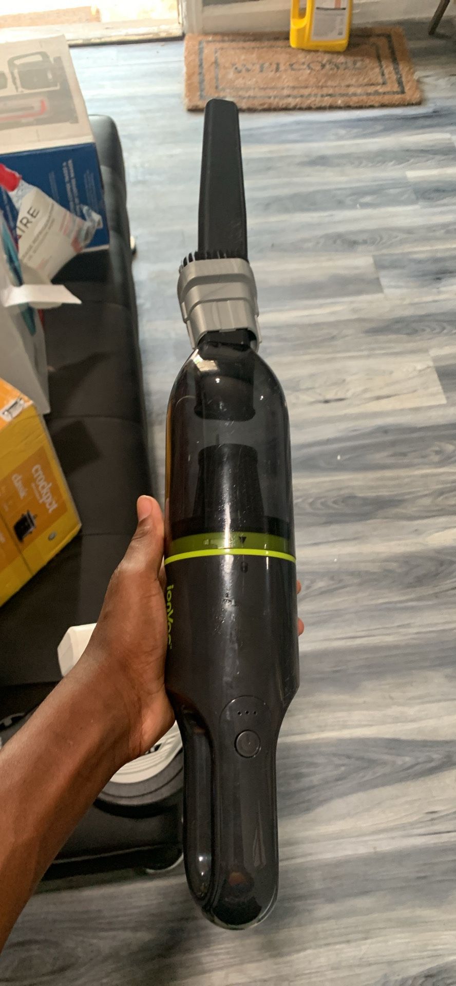 Mini Vacuum 