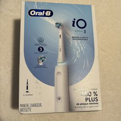 Oral B iO Series 3 
