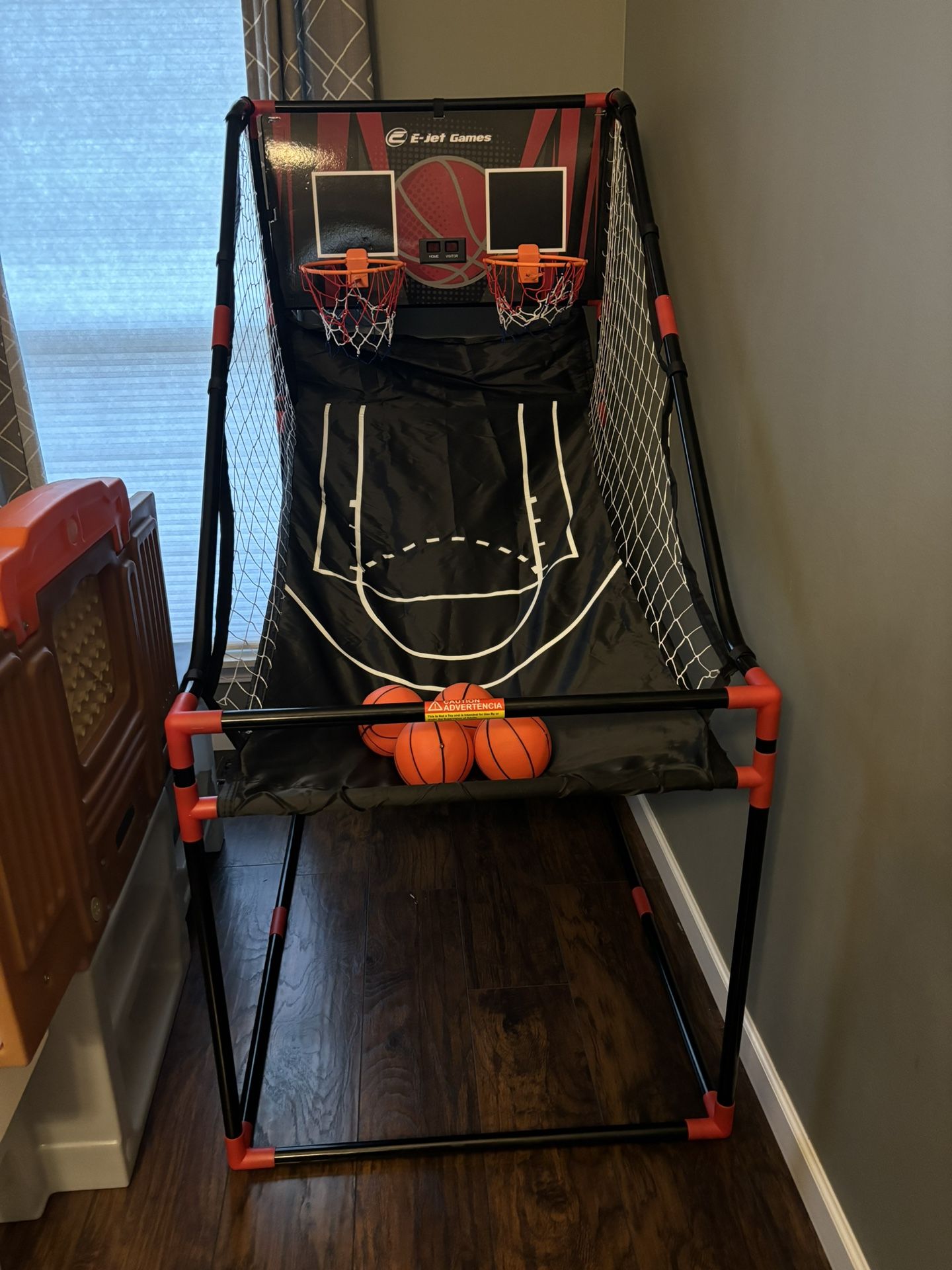 Electronic Basket Ball Hoop