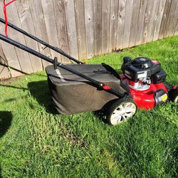 Troy built Lawn Mower 