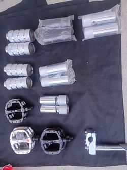 Brand new MTB pedals and BMX pegs $15 each