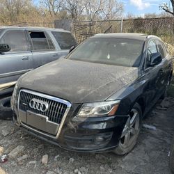 2012 Audi Q5 For Part 