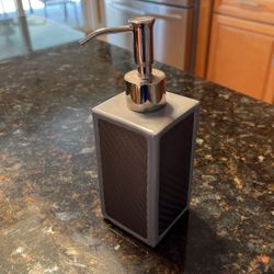 Lotion Dispenser