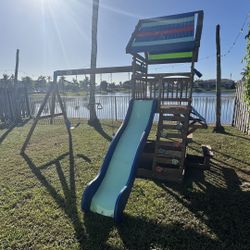 Kids Playground set Backyard Wooden Swing Set Slide Fort Climbing 