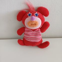 Sing A Ma Jigs Musical Toy Red 9" Sings Yankee Doodle Fisher Price Mattel 2010.
Only 20 dollars. 
Incredible deal 