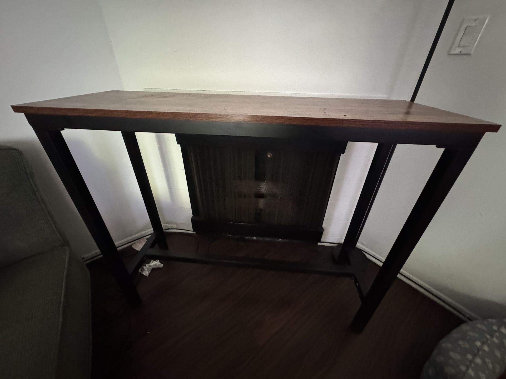 Table / Console Table