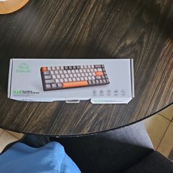 K68 Mechanical Wireless Keyboard 
