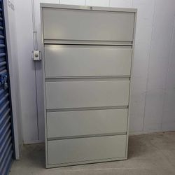 By Steelcase Metal File Cabinet For Legal Or Letter Size Drawers 