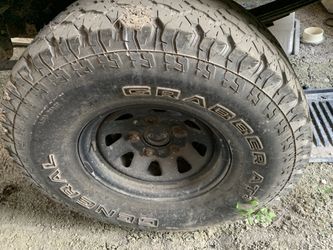 33x12.5 tires (7) tires with (4) 15” 5 lug on 5.5 dodge or ford wheels