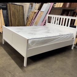 Queen Bed $280
