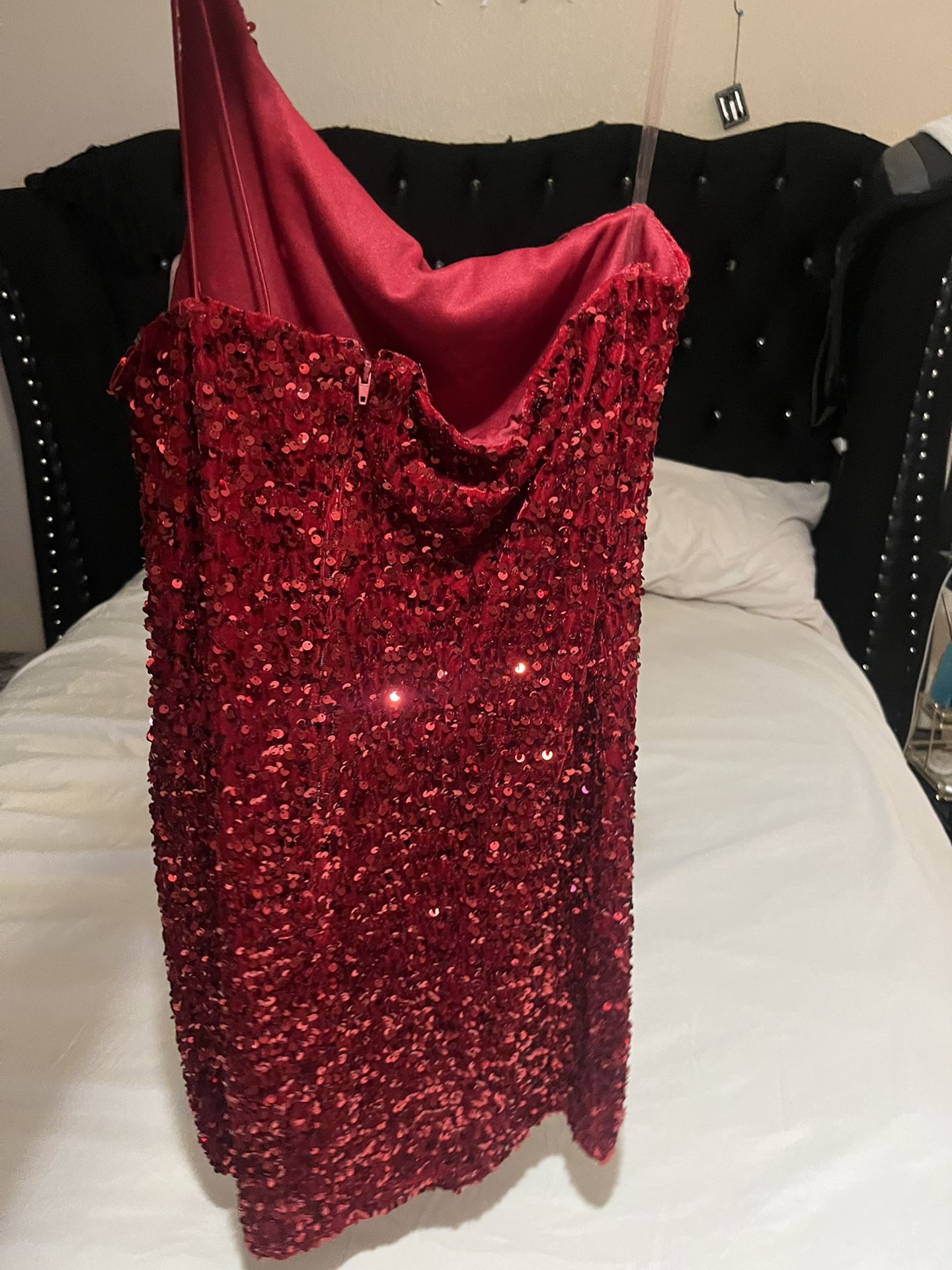 Beautiful Red Sequin Dress