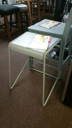 24in stools brand new still in box 25ea