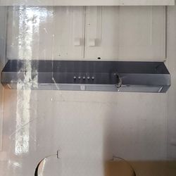 Undercabinet range hood