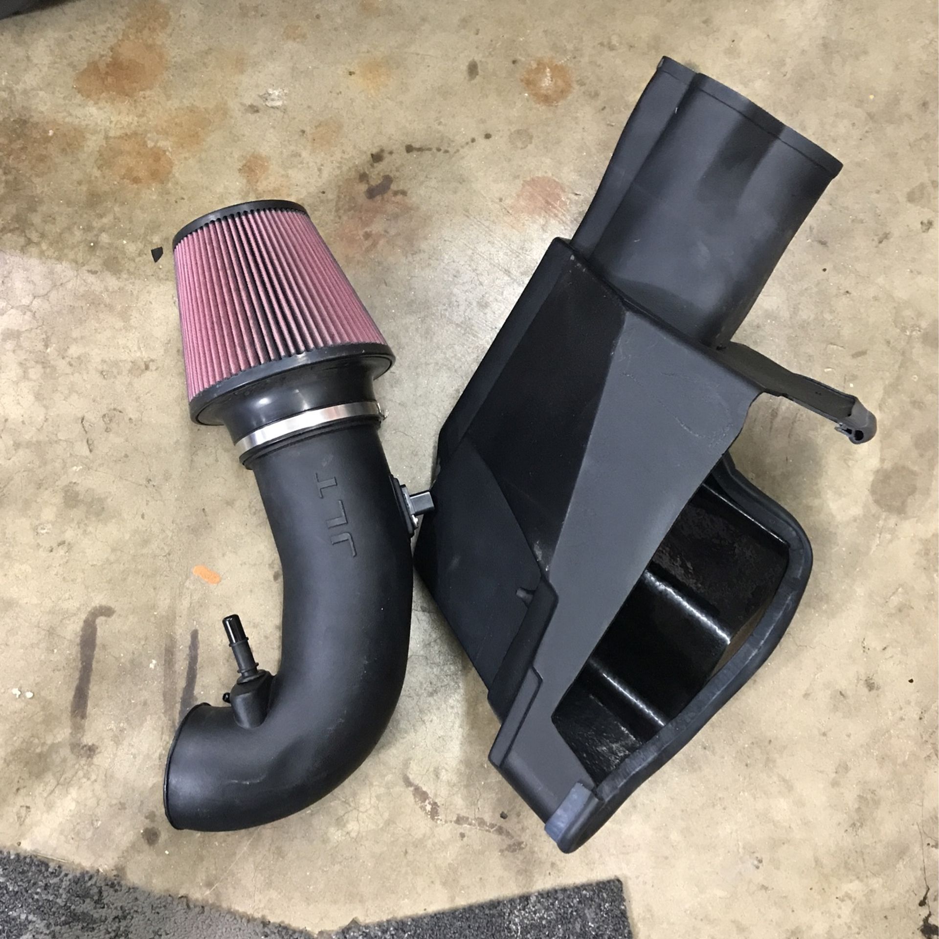 JLT Cold Air Intake with Red Oiled Filter 18-22 5.0 Mustang