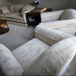 Couches Made In United State 