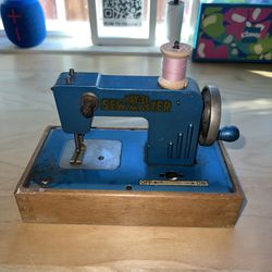 Kay-an-ee Miniature Sewing Machine