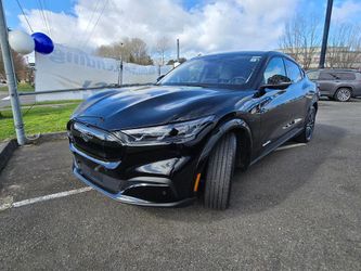 2025 Ford Mustang Mach-E